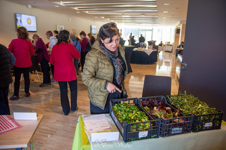 mreženje ponudnikov in odkupovalcev hrane